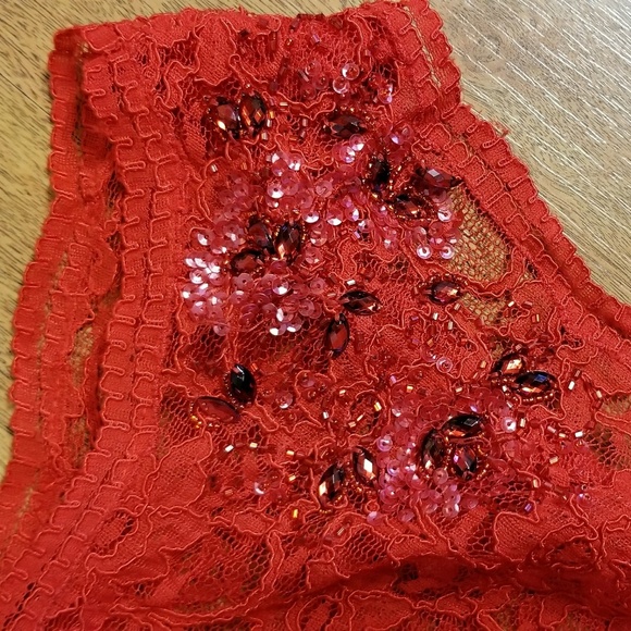 ⚘Beautiful Red Formal Midi Dress - Picture 4 of 8